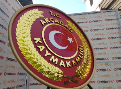metal çelenk