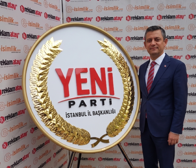 Özgür Özel Yeni Parti Çelenk İmalatımız Başladı — çalışma görseli