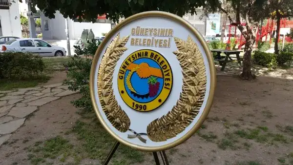 Metal Çelenk Güneysınır Belediyesi