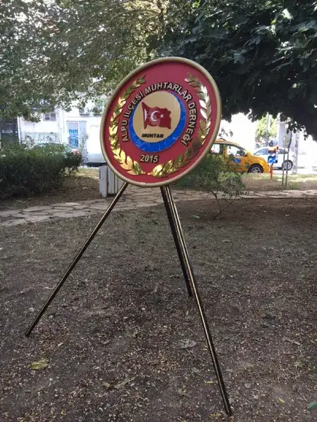 Alpu Muhtarlar Derneği Tören Çelengi — Fotoğraf 6