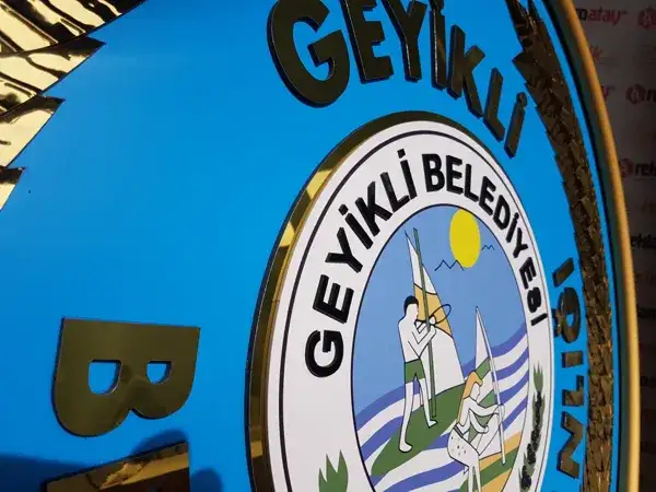 Geyikli Belediye Başkanlığı Metal Çelenk — Fotoğraf 3