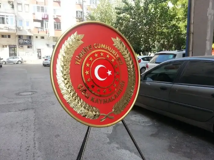 Çiğli Kaymakamlığı Metal Çelenk