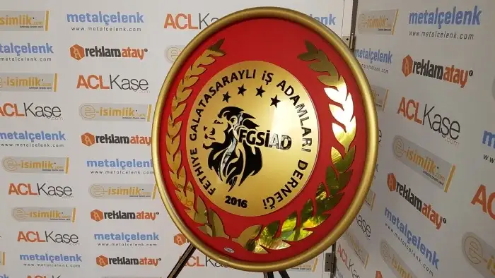 70 cm Ekonomik Çelenk – Galatasaraylı İş Adamları Derneği