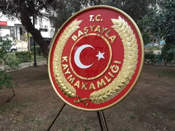 Başyayla Kaymakamlığı Metal Çelenk