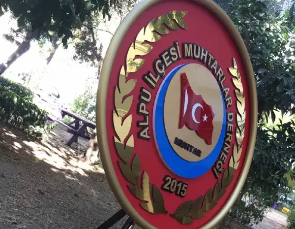 Alpu Muhtarlar Derneği Tören Çelengi — Fotoğraf 4