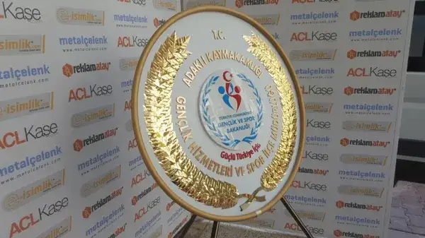 Adaklı Kaymakamlığı 100 cm Standart Metal Çelenk