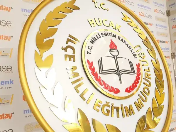 100 cm Ekonomik Çelenk Bucak İlçe Millî Eğitim
