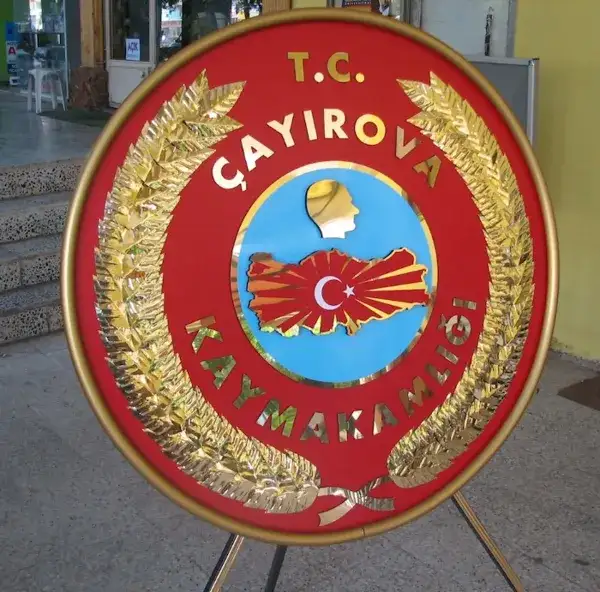 Çayırova Kaymakamlığı Metal Çelengi