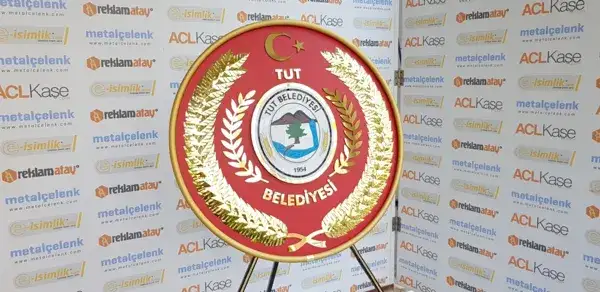 Tut Belediyesi Metal Çelenk
