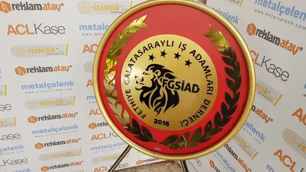 70 cm Ekonomik Çelenk – Galatasaraylı İş Adamları Derneği — Fotoğraf 3