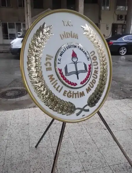 Didim Millî Eğitim Müdürlüğü Metal Çelengi
