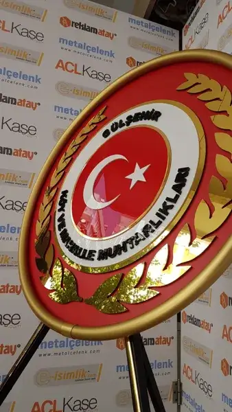 Metal Çelenk Gülşehir — Fotoğraf 4