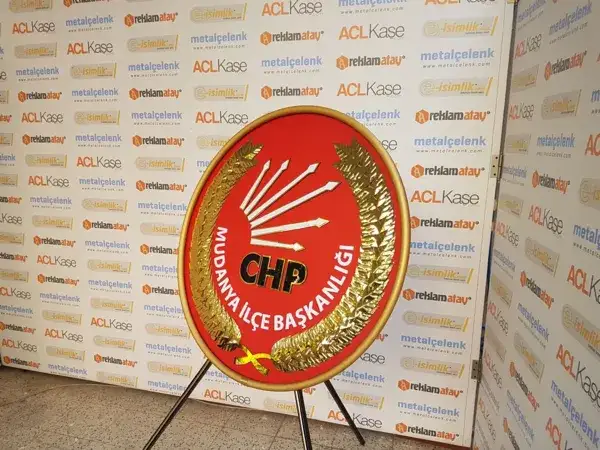 CHP Mudanya İlçe Başkanlığı Metal Çelenk