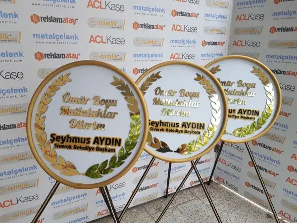 Belediye Başkanı Özel Çelenk Siverek