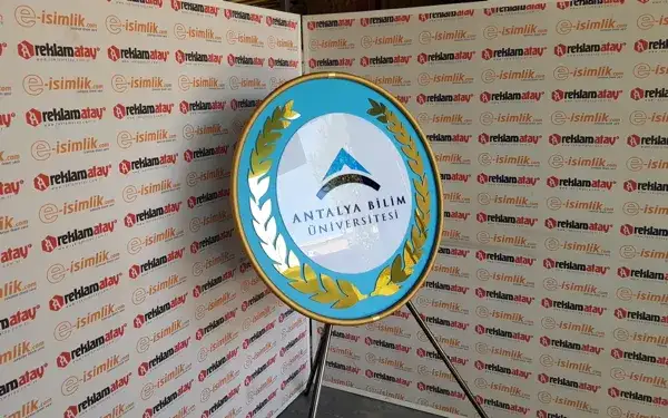 Antalya Bilim Üniversitesi Metal Çelenk