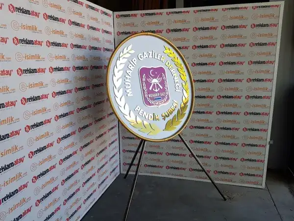 Muharip Gaziler Derneği Metal Çelenk Pendik — Fotoğraf 2