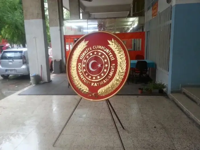 Doğanyurt Kaymakamlığı Metal Çelenk