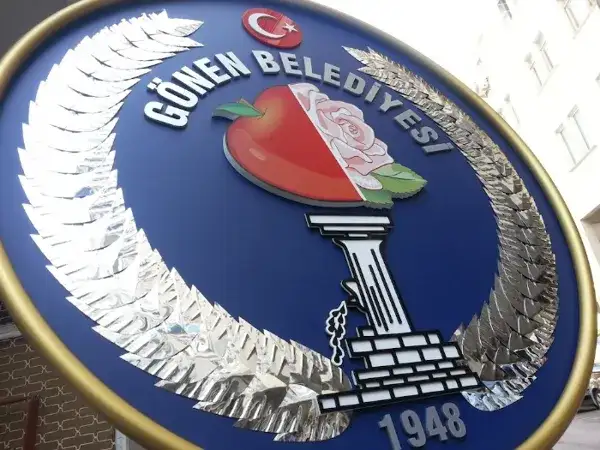 Gönen Belediyesi Metal Çelenk — Fotoğraf 5