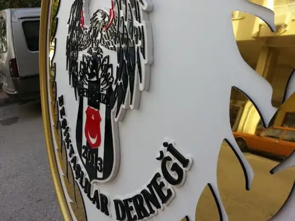 Beşiktaş Taraftarlar Derneği Beylikdüzü — Fotoğraf 3