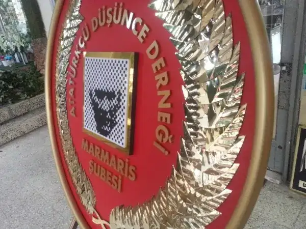 Atatürkçü Düşünce Der. Çelengi Marmaris — Fotoğraf 2