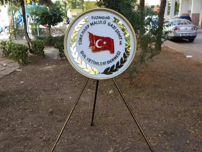 Türk Harp Malulü Gazi Şehit ve Dul Yetimleri Derneği Sultandağı Metal Çelengi