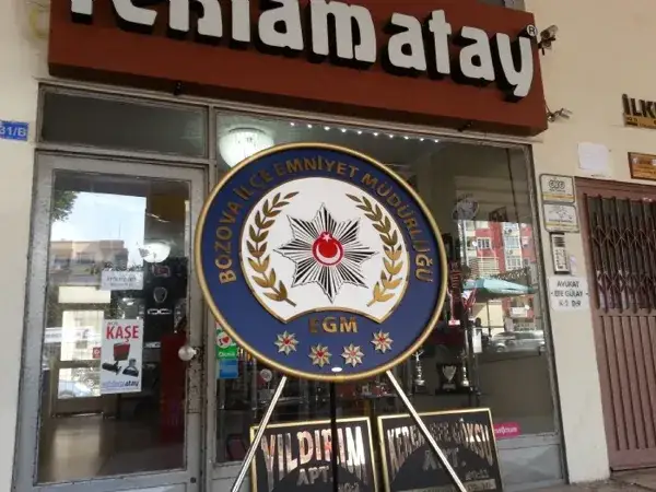 Yeni Logolu Polis Çelengi Bozova
