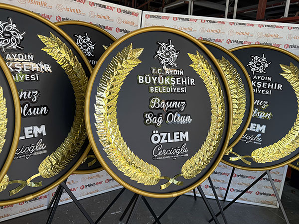 Aydın Büyükşehir Belediyesi Özlem Çerçioğlu Taziye Çelengi