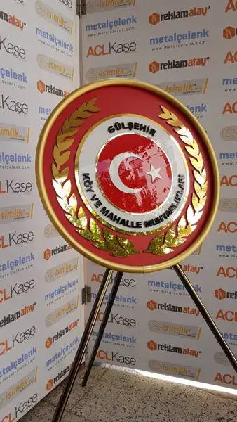 Metal Çelenk Gülşehir — Fotoğraf 3