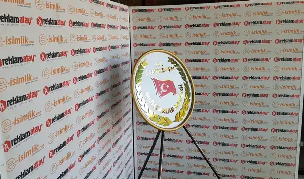 Çamlıhemşin Muhtarlar Derneği Metal Çelenk — Fotoğraf 2