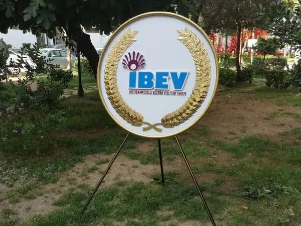 İBEV Metal Çelenk