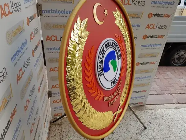 Birecik Belediyesi Metal Çelenk — Fotoğraf 4