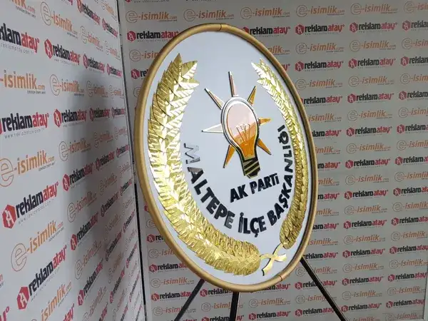 AK Parti Maltepe İlçe Başkanlığı Metal Çelenk — Fotoğraf 2