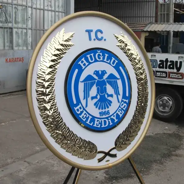 Huğlu Belediyesi Metal Çelenk