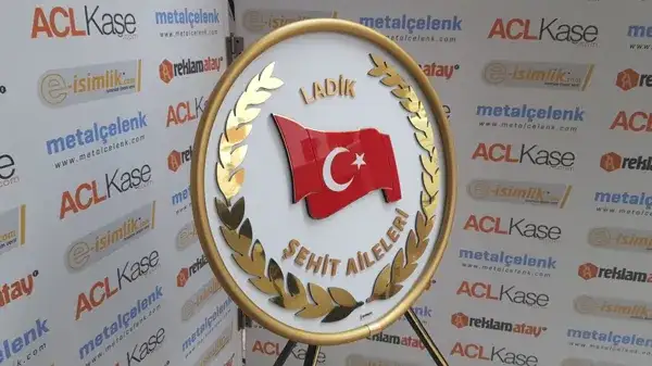 Ladik Şehit Aileleri Derneği 70 cm Ekonomik Metal Çelenk