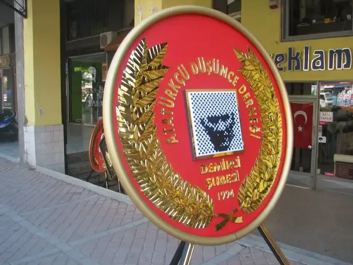 Atatürkçü Düşünce Derneği Çelengi Demirci